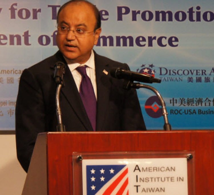 Assistant Secretary of Commerce Suresh Kumar in Taiwan Business Community Luncheon, Taipei, Taiwan September 14, 2011 (Photo: AIT Images)