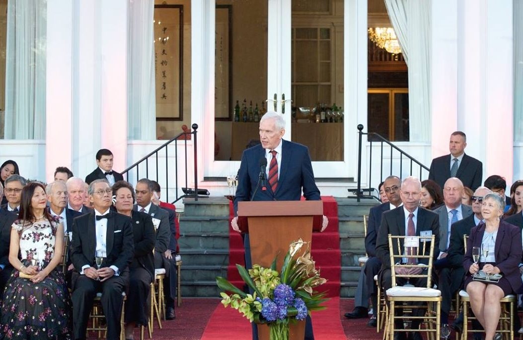 美國在台協會主席莫健 (James Moriarty) 在駐美國臺北經濟文化代表處雙橡園國慶典禮上的演說