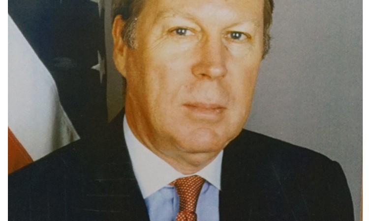 AIT 主席與處長 薄瑞光 Raymond Burghardt (主席任期: 2006 - 2016, 處長任期: 1999 - 2001)