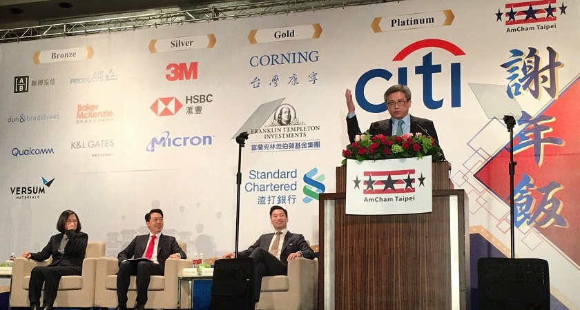 AIT Director Kin Moy at the American Chamber of Commerce in Taipei Hsieh Nien Fan